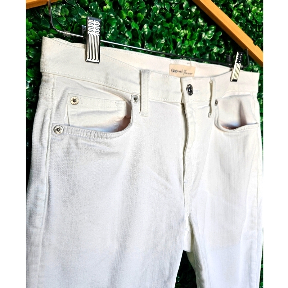 Gap True Skinny White Jeans